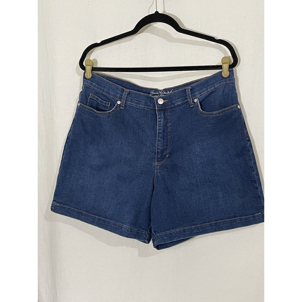 GLORIA VANDERBILT AMANDA SHORTS GOLD STITCH Size 16 Medium Wash Blue